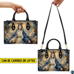 Infographic displaying dual top handle carry and shoulder carry styling options