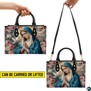 Handbag carrying style infographic showing top handle and shoulder strap usage.
