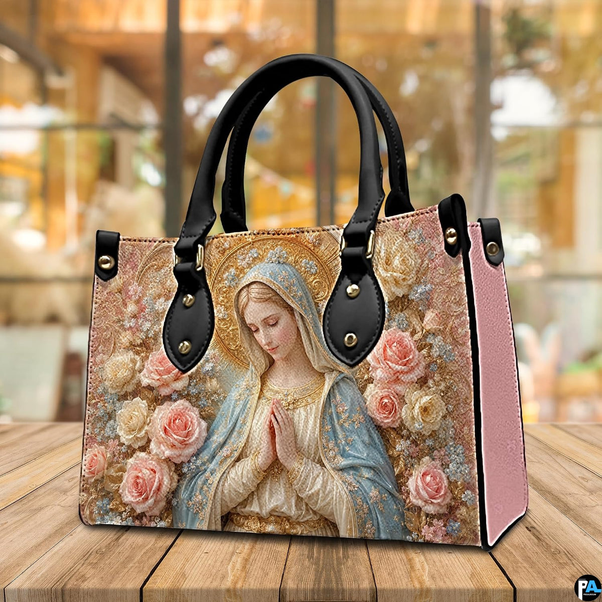 Size reference chart showing medium, large, and extra-large handbag dimensions