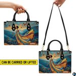 Graphic demonstration presenting handheld and shoulder carrying variations for this scenic design.