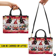 Visual presentation of dual carrying methods illustrating top-handle and shoulder carrying styles.