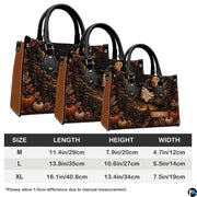 Dimensional measurement overview infographic displaying structural proportions of satchel.
