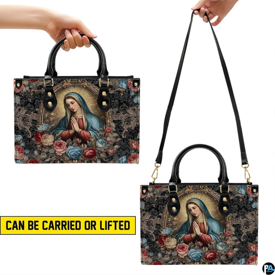Graphic demonstrating top handle hand carrying and adjustable shoulder strap wear options.